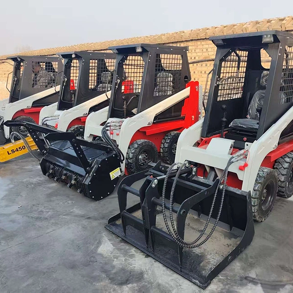 Is a remote-controlled skid steer loader easy to operate?（images 4）